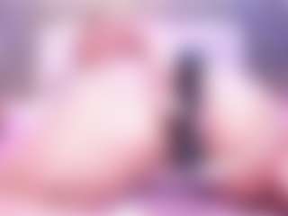MiaVelveett's Live Sex Cam Show
