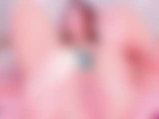 MiaVelveett's Live Sex Cam Show