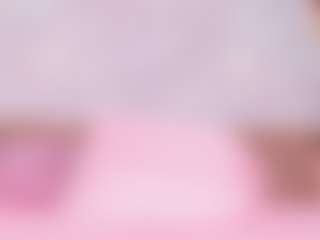 Live cam show with MiaVelveett - Blonde Hair HD on chickslive.net