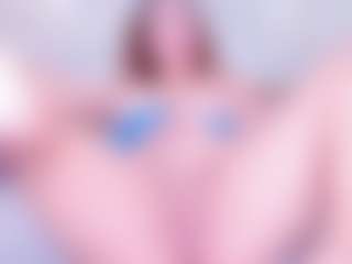 MiaVelveett's Live Sex Cam Show