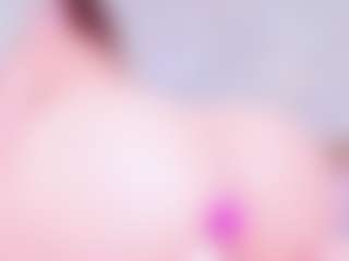 Live cam show with MiaVelveett - Petite Teen (18+) on Camsoda