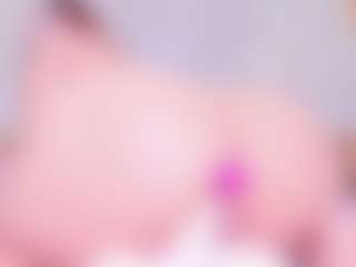 MiaVelveett's Live Sex Cam Show