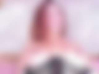 MiaVelveett's Live Sex Cam Show