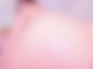 MiaVelveett's Live Sex Cam Show