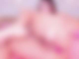 MiaVelveett's Live Sex Cam Show