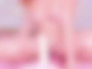 Live cam show with MiaVelveett - Squirt on Camsoda