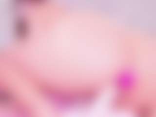 MiaVelveett's Live Sex Cam Show