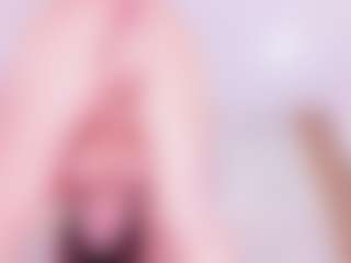MiaVelveett's Live Sex Cam Show