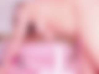 MiaVelveett's Live Sex Cam Show