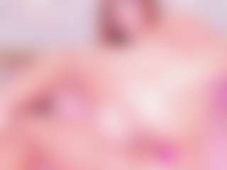 MiaVelveett's Live Sex Cam Show