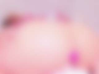MiaVelveett's Live Sex Cam Show