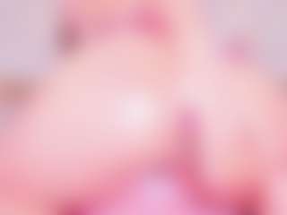 MiaVelveett's Live Sex Cam Show