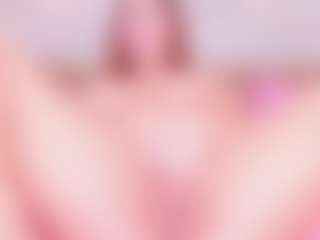 Live cam show with MiaVelveett - Blonde Hair Petite on Camsoda