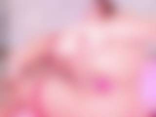 MiaVelveett's Live Sex Cam Show
