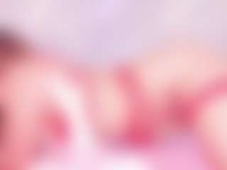 MiaVelveett's Live Sex Cam Show