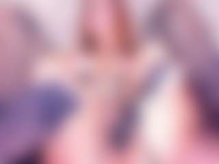MiaVelveett's Live Sex Cam Show