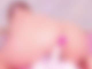 MiaVelveett's Live Sex Cam Show