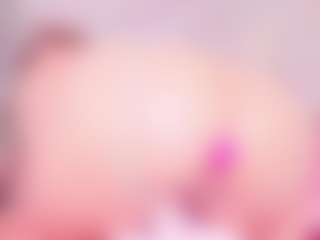 MiaVelveett's Live Sex Cam Show