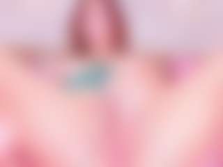 MiaVelveett's Live Sex Cam Show
