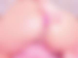 MiaVelveett's Live Sex Cam Show