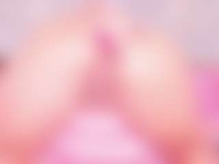 MiaVelveett's Live Sex Cam Show