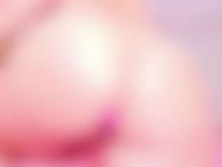 MiaVelveett's Live Sex Cam Show