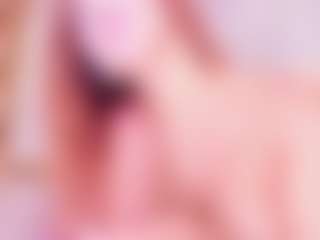 MiaVelveett's Live Sex Cam Show