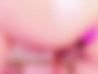 MiaVelveett's Live Sex Cam Show