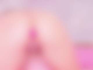 MiaVelveett's Live Sex Cam Show