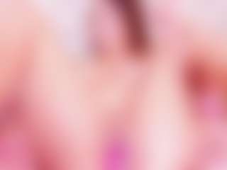 MiaVelveett's Live Sex Cam Show