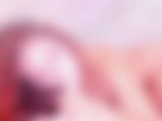 MiaVelveett's Live Sex Cam Show