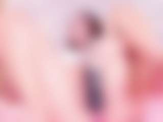 MiaVelveett's Live Sex Cam Show
