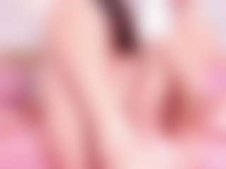 MiaVelveett's Live Sex Cam Show