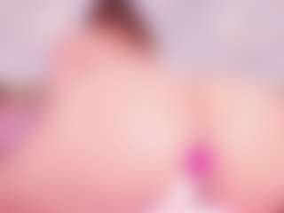 MiaVelveett's Live Sex Cam Show