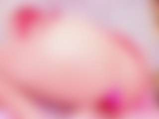 Live cam show with MiaVelveett - Twerk on Milfs Live