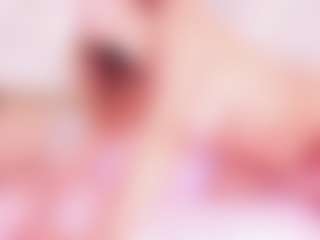 MiaVelveett's Live Sex Cam Show