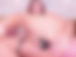 MiaVelveett's Live Sex Cam Show