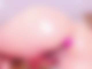 MiaVelveett's Live Sex Cam Show