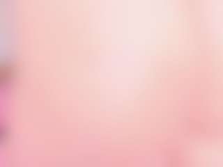 Live cam show with MiaVelveett - Squirt on Camsoda