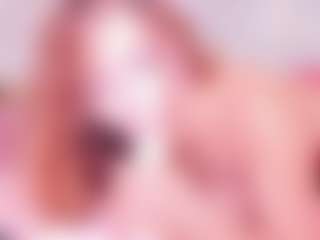 MiaVelveett's Live Sex Cam Show