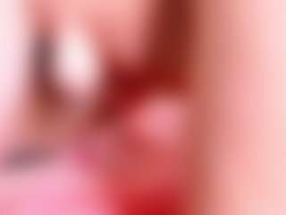 MiaVelveett's Live Sex Cam Show