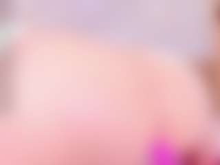 MiaVelveett's Live Sex Cam Show