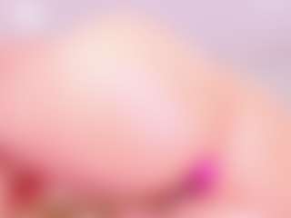 MiaVelveett's Live Sex Cam Show