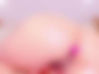 MiaVelveett's Live Sex Cam Show