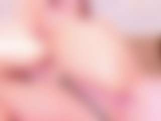 MiaVelveett's Live Sex Cam Show
