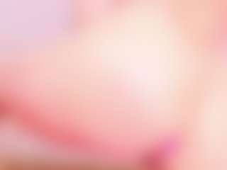 MiaVelveett's Live Sex Cam Show