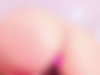 MiaVelveett's Live Sex Cam Show