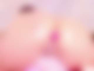 MiaVelveett's Live Sex Cam Show