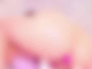 MiaVelveett's Live Sex Cam Show