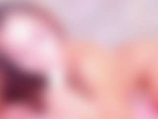 MiaVelveett's Live Sex Cam Show